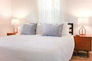 Sojourn Bayfront 2 BR