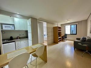 Times Square Moema - Avenida Jamaris 100 - UH713