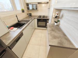 Central Apartments LaMare