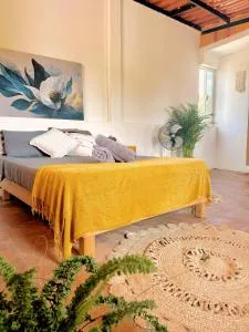 La Puntas Most Loved Studio with Terrace and Workspace - Malucano