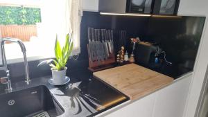 Sunny Villa with Private Pool in Calpe + Enclosed Garden