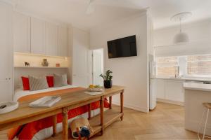 Bondi Beach Bliss Studio