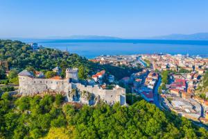 Rijeka City Vibes Apartment - Happy Rentals