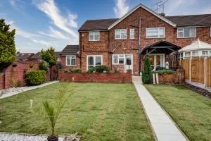 Luxury - 4 BHK Semi Detached House - Writtle