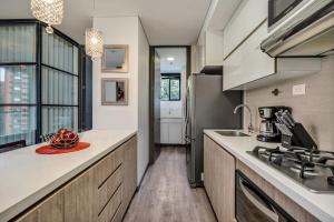 2 bed 2 baths with pool and gym in poblado