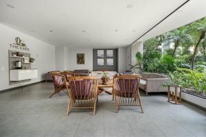 2 bed 2 baths with pool and gym in poblado