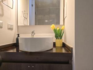 Dpto a pasos del Parque Arauco en Las Condes