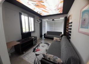 Denize-parka 100 m Fethiye Çalış mevkii