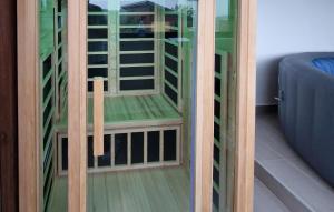 Gorgeous Home In Plesivica With Wifi