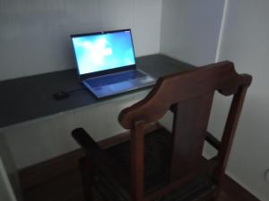 Casa Completa com Cama Super King SIze ao lado do Metrô