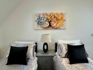 Glastonbury Sacred Vault, 1 Bedroom, Split-Level