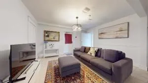 Spacious Suite in Corso Italia - Downsview