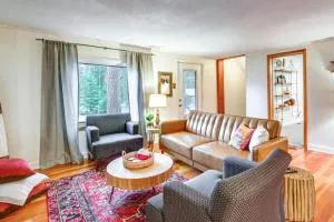 Pet-Friendly Pequot Lakes Vacation Rental Cabin! - Longville