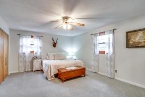 Pet-Friendly Pequot Lakes Vacation Rental Cabin!