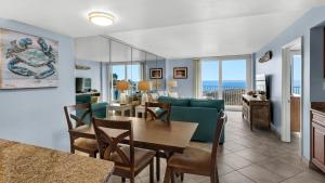 Beachcrest 206