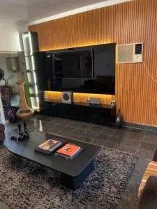 Comfortable, Cozy & Homely 4-bedroom duplex - Iseri