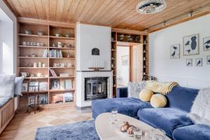 Large house on a lake near Göteborg