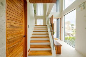 Wayan House with Hotspring Pool