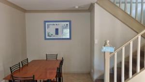 Idyllic Seaside Hideaway