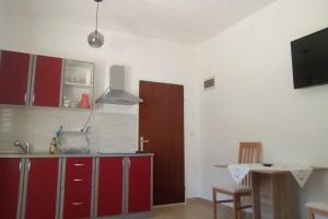 Secluded apartments Vir - 23773