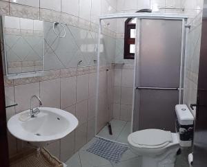 Casa Cond Fechado Aconchegante em Praia Grande e Wi-Fi