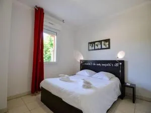 Residence du Château de Jouarres, Azille - Apartment 4 pers with balcony - 锡兰