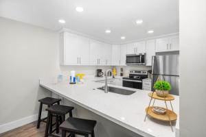 Pelicans Roost 206 condo