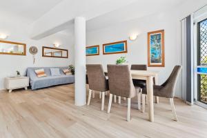 Sand Cay Beachfront Apartment 1 - 2 Bedrooms