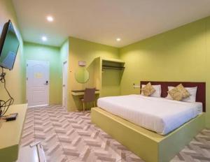 Sky Hip Resort Pattaya City