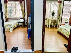 Family room with balcony in the center of Hanoi