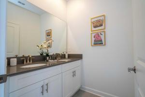 Free Waterpark 5Bd Close to Disney Private Pool 2497