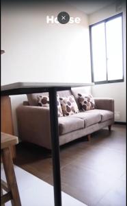 Garzonier Edificio Robles Calle Jose Quintin