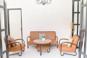 Seruni Garden - Guesthouse Bandung