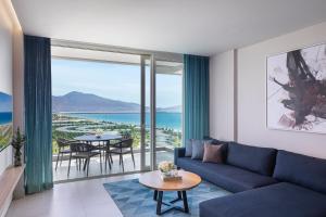 1 Bedroom Suite with Terrace Ocean View - Twin Beds