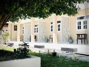 Runway Residence - Kimbulapitiya