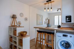 Cosy courtyard apartment within 15min walk from old town