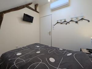 Maisons de vacances Gite a Chilleurs-aux-Bois, 4 pers., climatisation, parking - FR-1-590-566 : photos des chambres