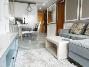 Condominium Taman Anggrek 2BR