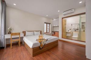 Private villa near My Khe beach