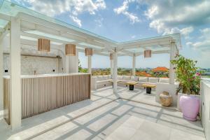 Coco Resident Living 1BR Luxurious Apartment A5