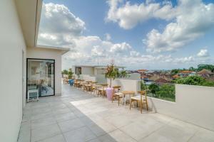 Coco Resident Living 1BR Luxurious Apartment A6