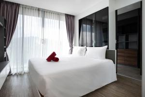 Elegant Natural Stay at VV Patong Apartment A401
