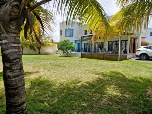 Family Lodging - Grande Rivière Sud Est