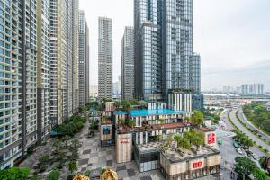 Vinhomes Central Park Apartment - Landmark Plus Luxury