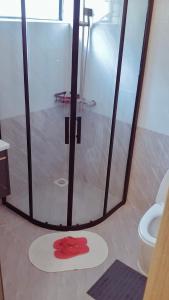 Spacious, cozy 2 bedroom