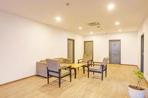 Super Townhouse Vijay Khand Gomti Nagar