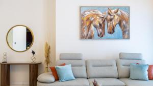 Breathtaking Marina 2BR in Iconic Cayan Tower - 7AB08