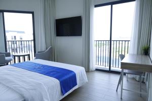 Suite có Ban công. (Suite with Balcony)