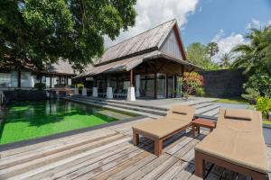 33 - The Cove in Laem Singh Beach