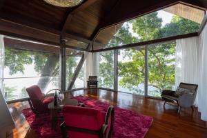 33 - The Cove in Laem Singh Beach